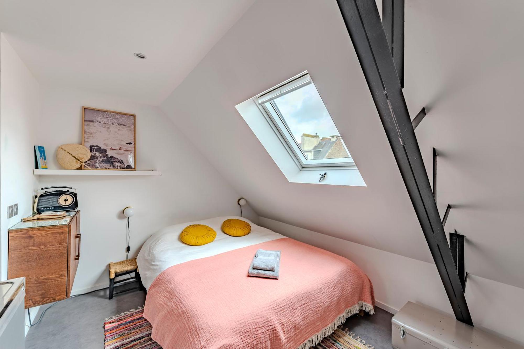 Charmant Studio A Deux Pas De La Gare - Le Nichoir แรนส์ ภายนอก รูปภาพ